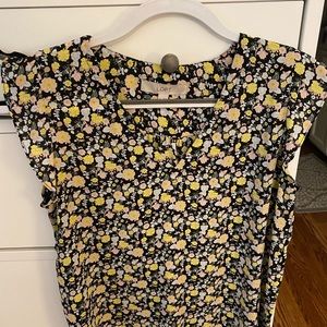 Floral LOFT top